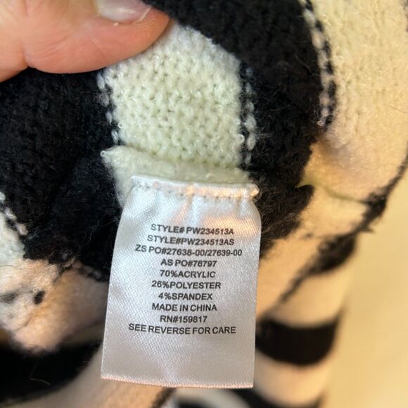 Altar'd State Black Off-White Striped Fluffy Boxy Slightly Cropped LS Sweater S - Picture 9 of 12